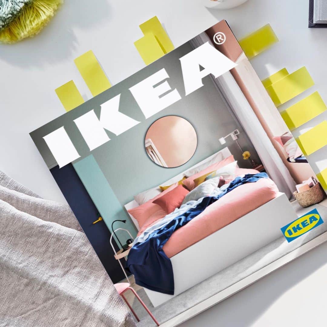 IKEA JAPANさんのインスタグラム写真 - (IKEA JAPANInstagram)「『IKEAカタログ 2021』がやってきた！﻿ ﻿ 家で過ごす毎日の暮らしがもっと快適になるカタログをお届けします。「家」にまつわるちょっとしたヒントや新しいアイデア、便利でお得なだけでなく健康的でサステナブルな商品、そしてたくさんの愛が詰まっています。﻿ どうぞお楽しみください！﻿ ﻿ また、本号はサステナビリティの観点から、IKEA Familyメンバ―へのご送付や、ポストへの直接のお届けはございません。 ﻿ ぜひ、店頭やオンラインにて、カタログをご覧ください。﻿ ﻿ #IKEA #ikeajapan #イケア #IKEAカタログ2021 #IKEAカタログ #模様替え #インテリア」8月6日 11時01分 - ikeajapan
