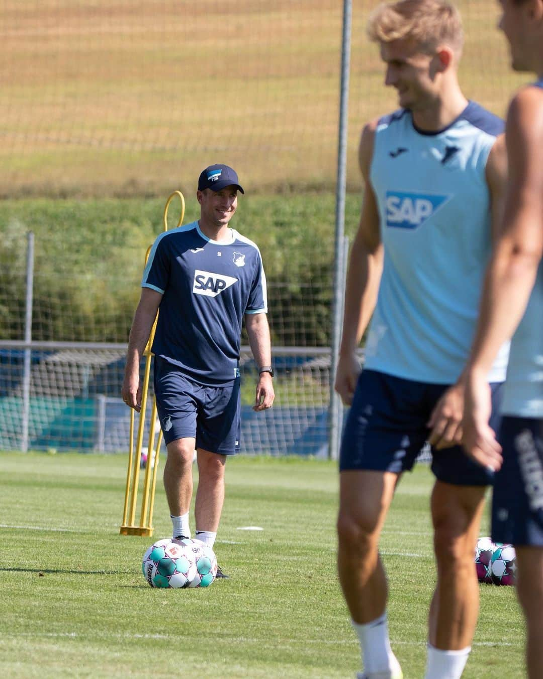 TSG1899ホッフェンハイムさんのインスタグラム写真 - (TSG1899ホッフェンハイムInstagram)「1. #Training: ✔️ #tsg #hoeneß #coach」8月6日 2時56分 - tsghoffenheim