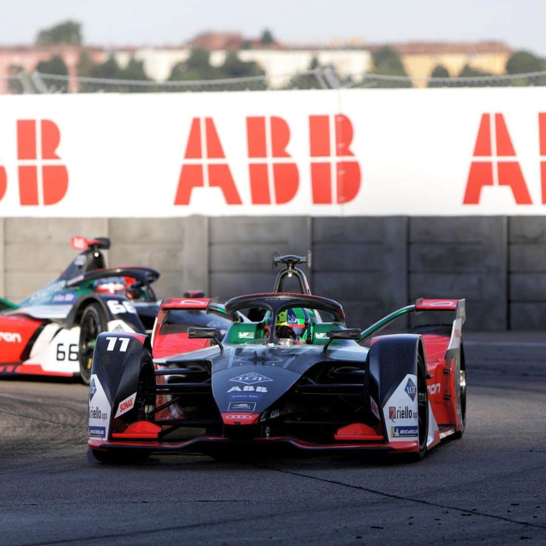 ルーカス・ディ・グラッシさんのインスタグラム写真 - (ルーカス・ディ・グラッシInstagram)「From P20 >>>>>>>>>>>> P8. Practically ABB FIA Formula Chaos today ! Good 4 points and another race tomorrow. —- #FIAFormulaE #FormulaE #Electric #Racing #Motorsport #futureiselectric #AudiSport #Audi #etron #Niobium #Forcepoint #AudiBrasil #Boss #Enerzee  #berlin #berlineprix」8月6日 6時06分 - lucasdigrassi