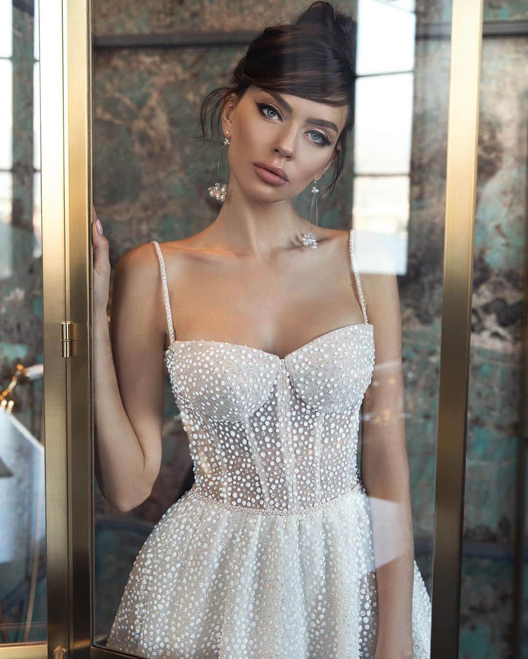 のインスタグラム：「New collection from @luce_sposa 😍 ⠀ We cannot stop admiring this beauty🌸 ⠀ And how do you like this dress? ⠀ Tap  to their @luce_sposa account to see more beautiful dresses」