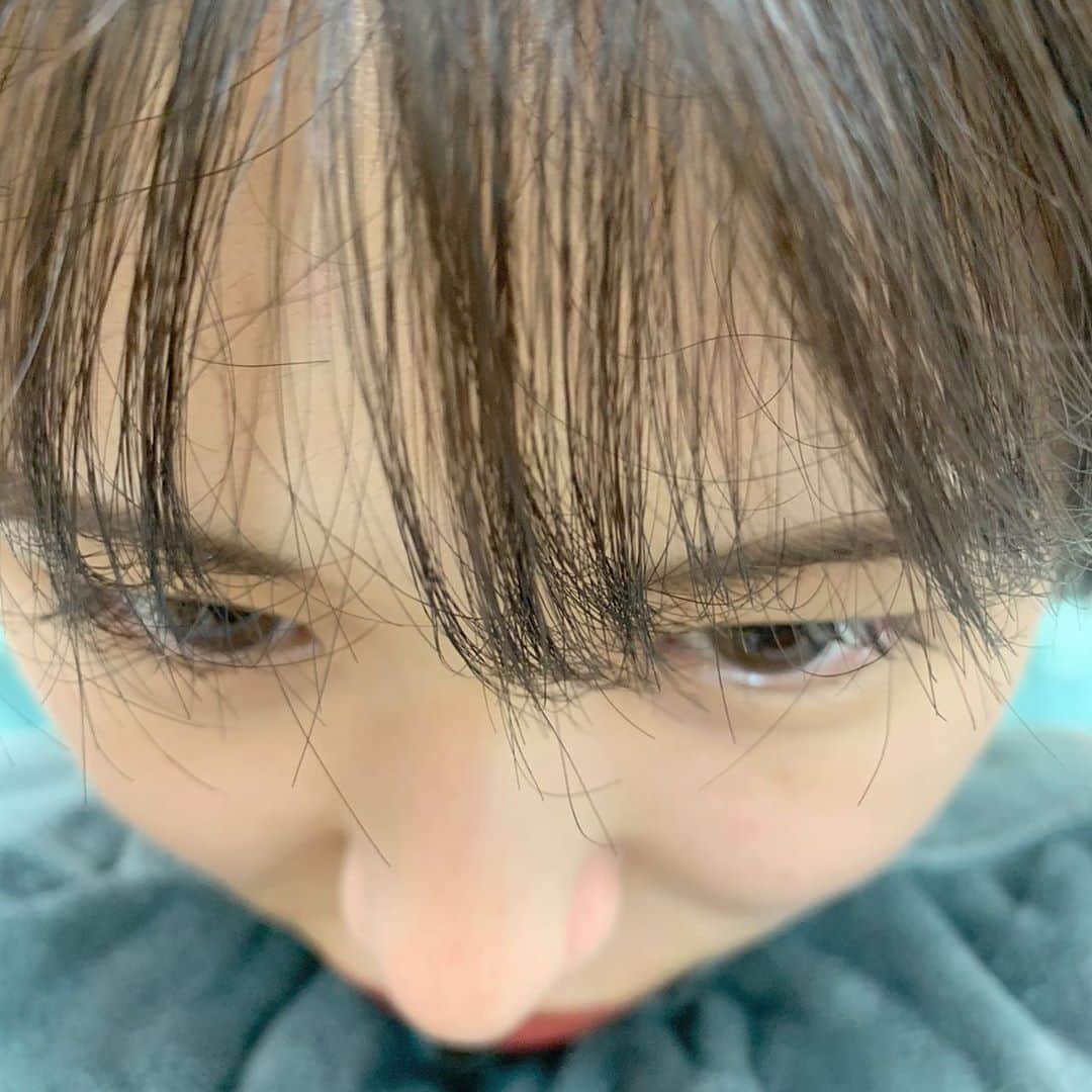 竹内愛紗のインスタグラム：「☀️😊 This picture is a new angle!!😄 Have a nice day...🎶」