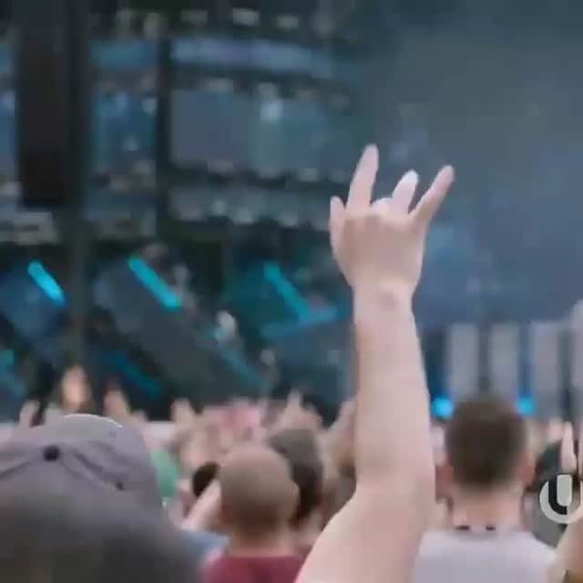 Showtekのインスタグラム：「Drop a 🔥 if you’re ready for this again!! @ultra」