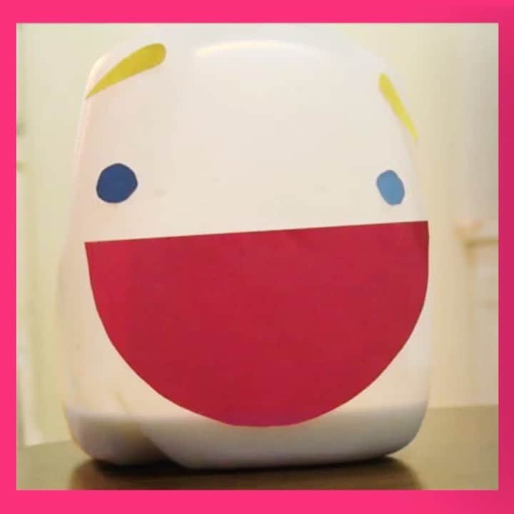 のインスタグラム：「When you’ve got milk you can do all kinds of fun stuff. Swipe ➡️!! To see what I’ve got. Now it’s time for @juju and @mia_sk8 and all you watching to show off what YOU got with #gotmilk#ad」