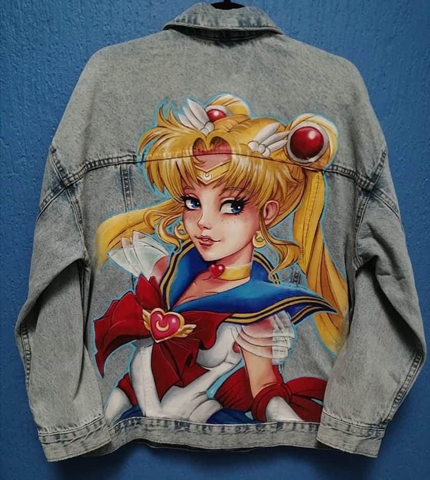 Sailor Moonさんのインスタグラム写真 - (Sailor MoonInstagram)「✨🌙 This Sailor Moon custom jacket by @cigarraloop_artemoda is literal art! So gorgeous!!! 🌙✨  #sailormoon #セーラームーン　#sailormoonart #fanart #art #jacket #jeanjacket #fashion」8月6日 9時44分 - sailormoon_sc