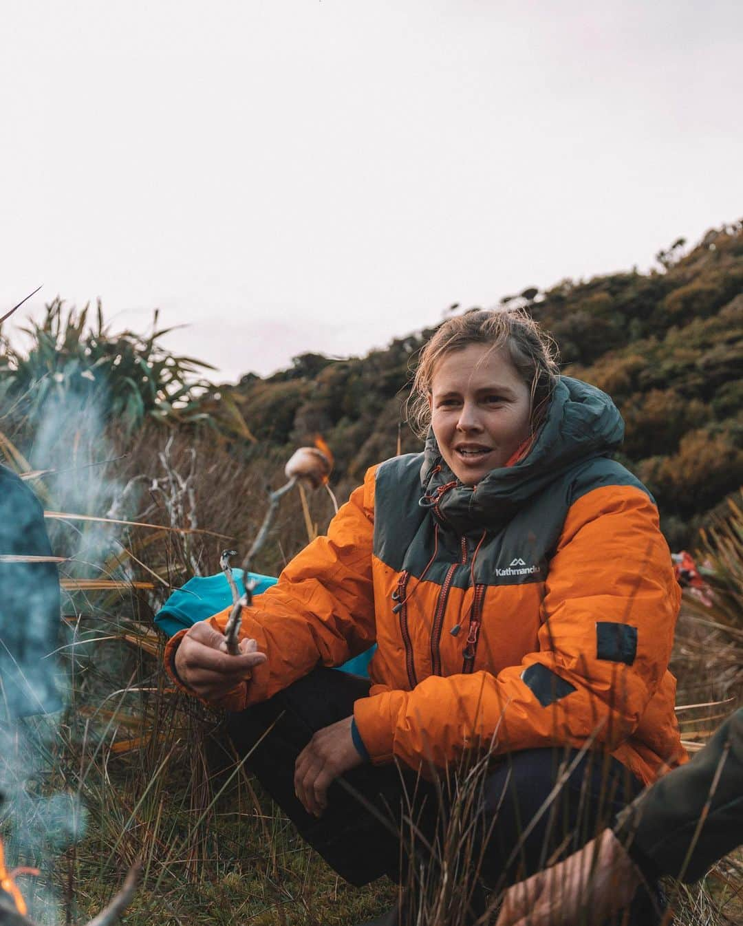 マイケル・ドーソンさんのインスタグラム写真 - (マイケル・ドーソンInstagram)「Magic place we called home for 2 days. Swipe ➿ - Easy Harbour, right next to False Easy Harbour. We camped out and waited for a big swell to pass through (thanks to our weather guru @tyler.n.fox) then headed for the South Cape.  #nrsweb #exploreyourbackyard #nzmustdo #nz #seakayaking」8月6日 19時18分 - mrmikedawson