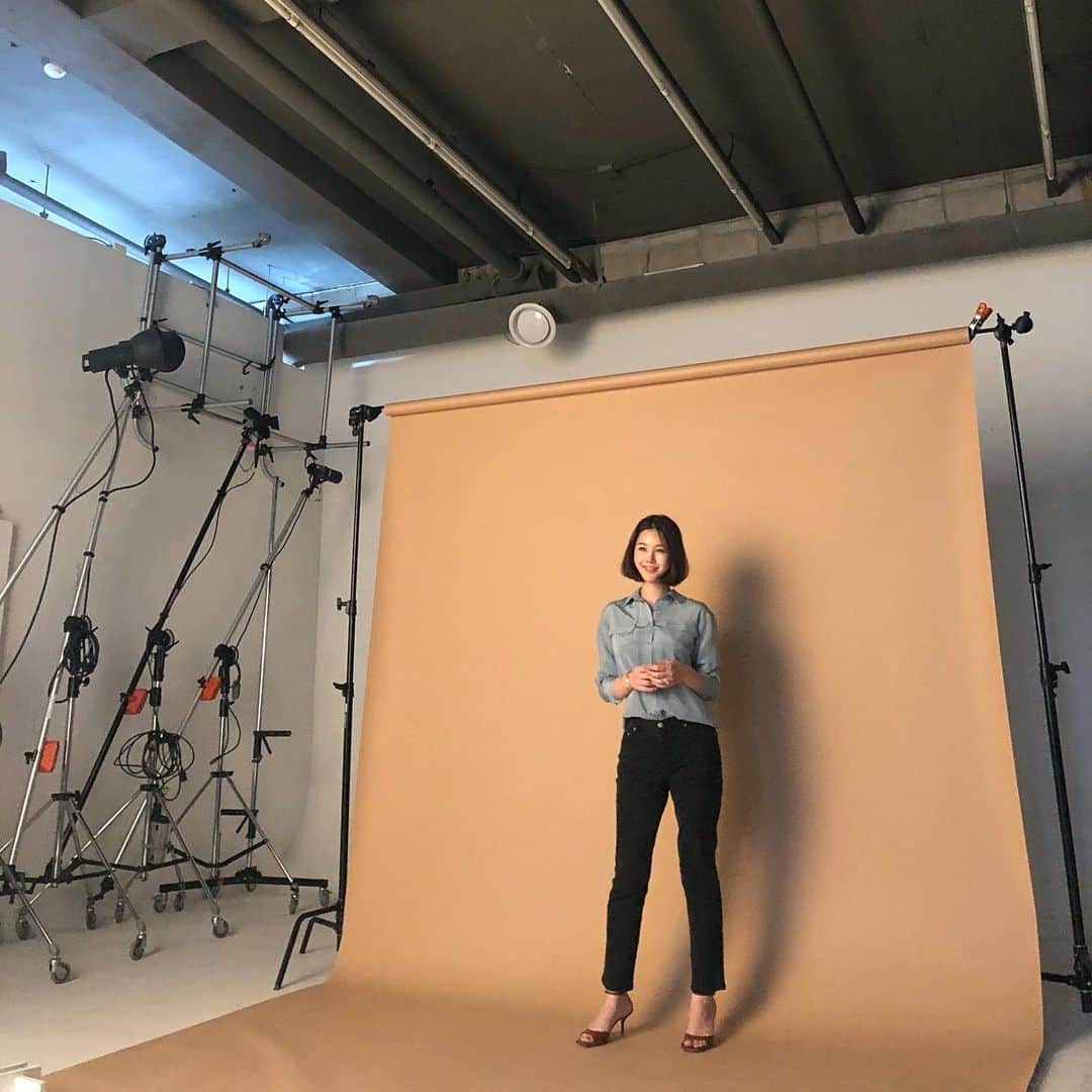 パク・ウンジさんのインスタグラム写真 - (パク・ウンジInstagram)「성격이 급한 저는..먼저 가을로 갔다왔어요🍂. . 이지쓰들 빗길에 안전 운전 하세요🙏. . @egeepark_official FW coming soon」8月6日 19時33分 - egeeparkcom
