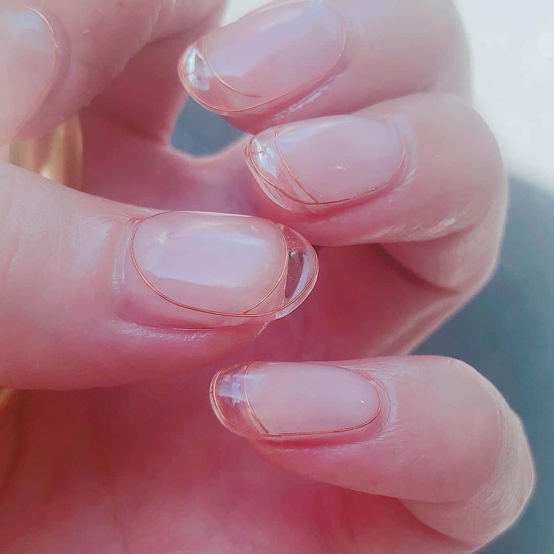 MANAE【Violet】さんのインスタグラム写真 - (MANAE【Violet】Instagram)「new nails . @nailist_shoko . . thank you♡ . #nail #ネイル　#クリアフレンチ　#ワイヤーネイル　#美容師」8月6日 19時34分 - manae_violet