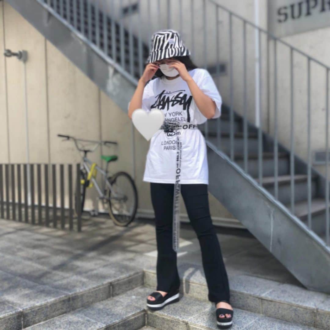 EON（梶野恵園）のインスタグラム：「﻿ ﻿ ﻿  ﻿ お仕事ができるありがたみを感じながら﻿ 今日は遅くなったツアーファイナル﻿ かまさせてください🔥🔥🔥﻿ ﻿ ﻿ ﻿ そんな今日のわたしです  #ootd #code #codenate # ootdfashion #instafashion #today #todayscode  #stussy #offwhite #offwhitebelt  #visionstreetwear #バケハ #バケハ女子  #バケハコーデ #stüssy  #えおんのええ私服」