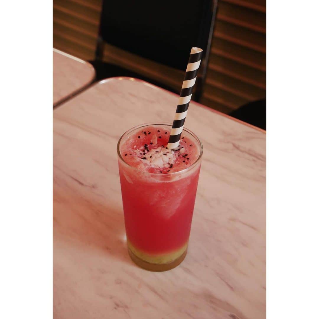 eriのグルメインスタ