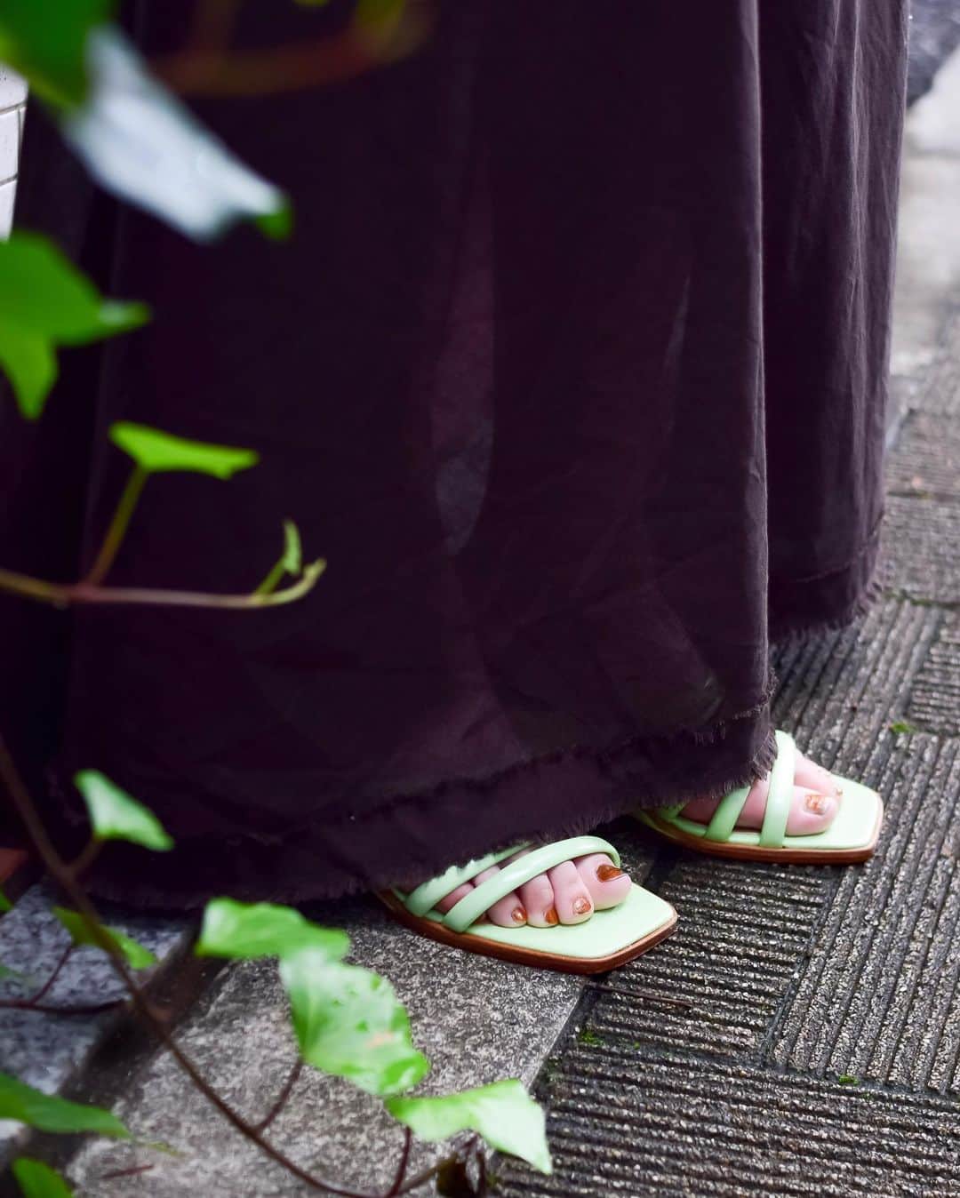 Fashionsnap.comさんのインスタグラム写真 - (Fashionsnap.comInstagram)「【#スナップ_fs】 Name Manami Dress #PERVERZE Bag #DEPT Shoes #palomawool Hat #JEANASIS Eyewear #vintage  #fashionsnap #fashionsnap_women」8月6日 11時56分 - fashionsnapcom