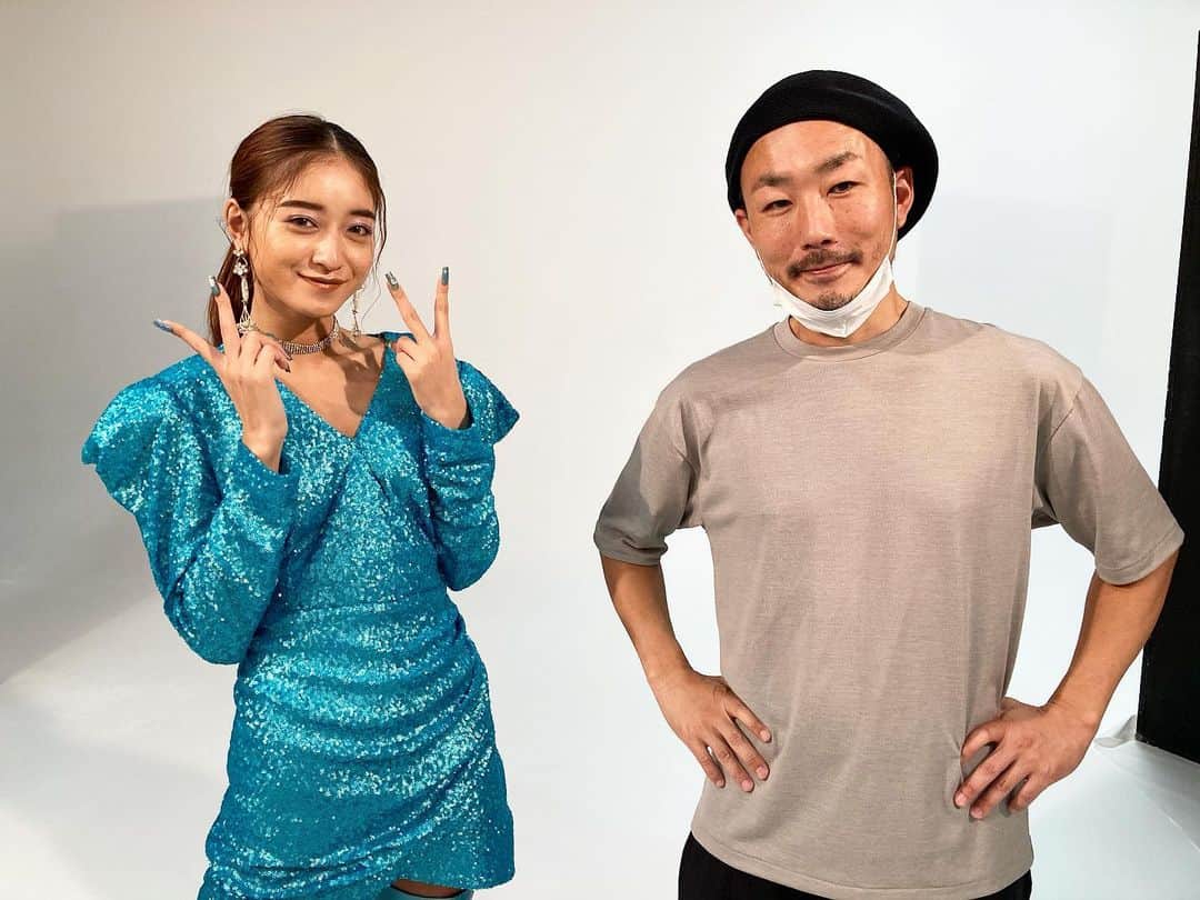 のインスタグラム：「可愛い！綺麗！スタイルいい！頭いい！センスいい！　そんなみちょぱさんが8月11日発売の『NAIL VENUS』の表紙を飾ってくれました！最高に素敵なカバーをぜひチェックしてくださいー。#みちょぱ　#池田美優　#NAILVENUS #ネイルヴィーナス　#ネイルビーナス　#nailmagazine  #2020ネイル」