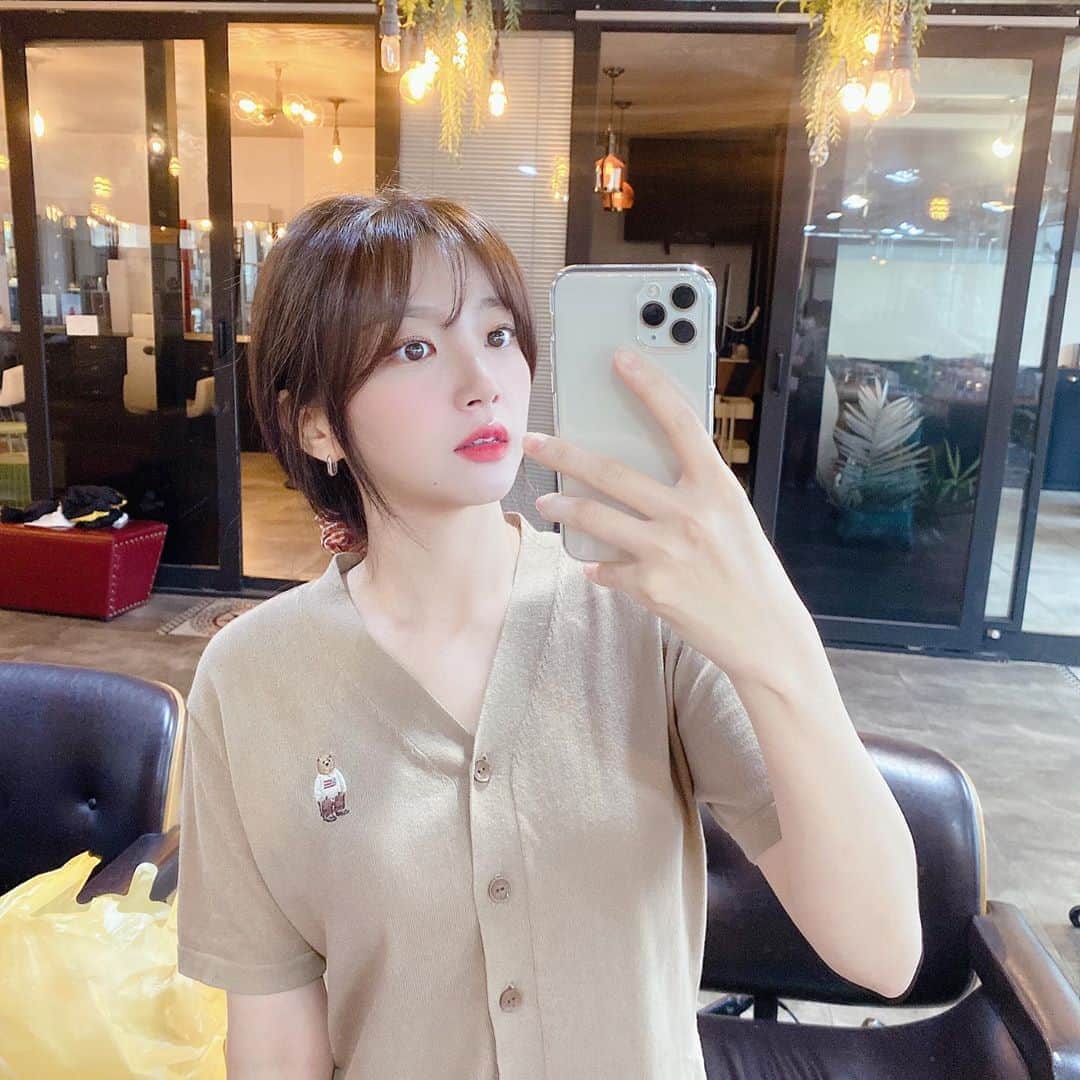 ヘインのインスタグラム：「날씨 쨍🔆☺️」