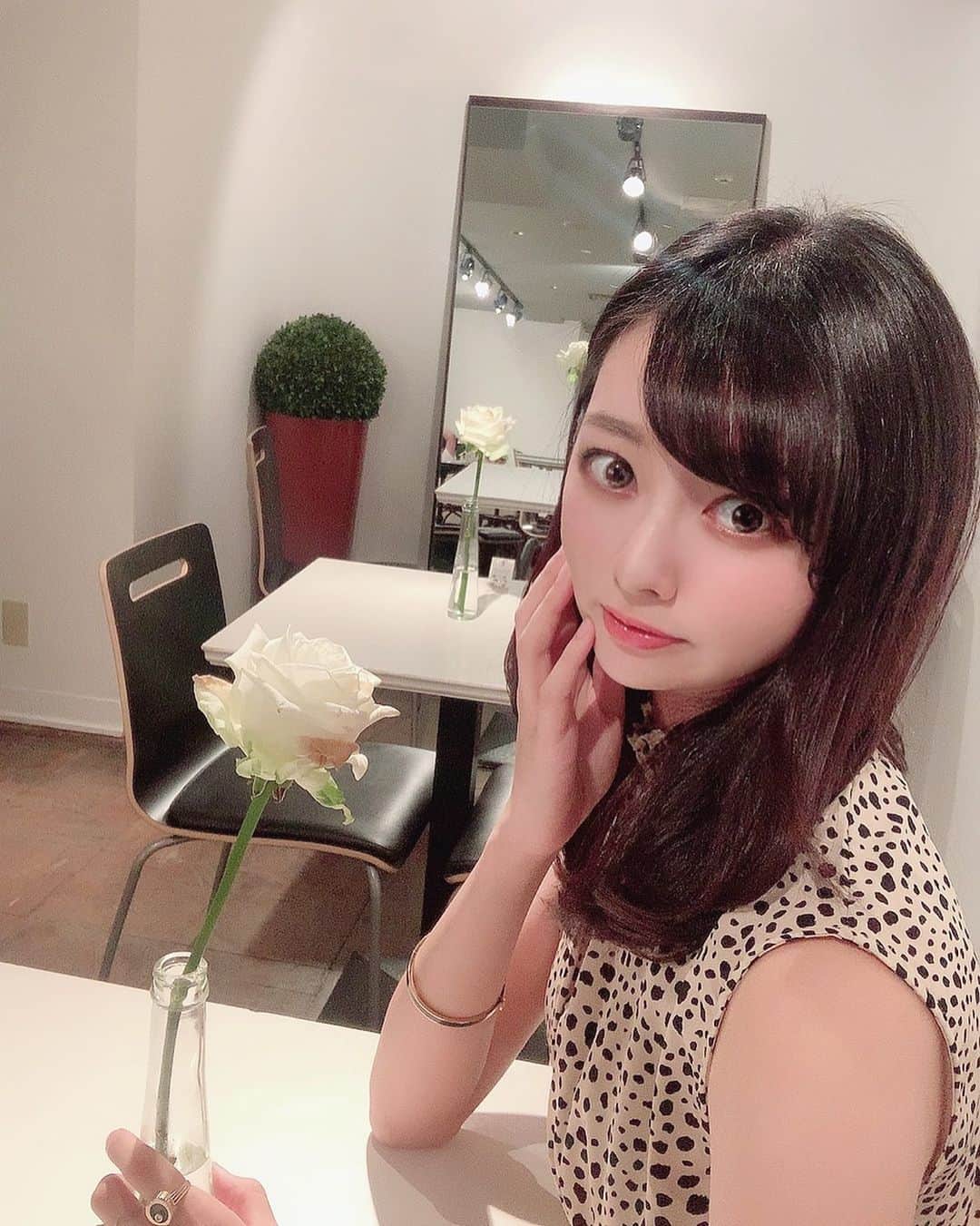 川村まりのグルメインスタ