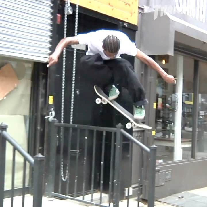 スラッシャーのインスタグラム：「👉🏾 @ecmelodi’s FUCK FACE video is LIVE on ThrasherMagazine.com 📡」