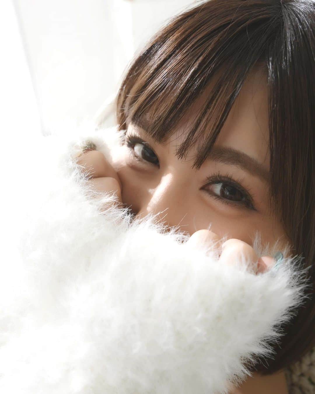 藤森里穂のインスタグラム：「⁠💖💖💖 . ⁠#藤森里穂 #オールプロ #av女優 #チラ見せ  #クラウドファンディング #デジタル写真集  #フォトブック #カレンダー #写真集制作中」