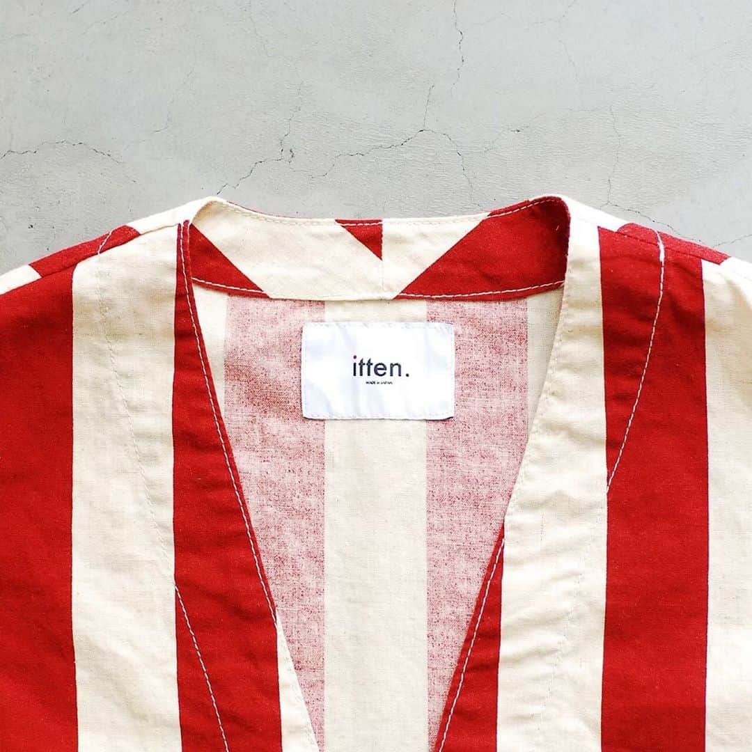 wonder_mountain_irieさんのインスタグラム写真 - (wonder_mountain_irieInstagram)「_  itten. / イッテン “itten 11 H vest long - Cotton Linen Stripe-” ￥22,000- _ 〈online store / @digital_mountain〉 https://www.digital-mountain.net/shopdetail/000000008269/ _ 【オンラインストア#DigitalMountain へのご注文】 *24時間受付 *15時までご注文で即日発送 *1万円以上ご購入で送料無料 tel：084-973-8204 _ We can send your order overseas. Accepted payment method is by PayPal or credit card only. (AMEX is not accepted)  Ordering procedure details can be found here. >>http://www.digital-mountain.net/html/page56.html  _ #itten. #イッテン _ 本店：#WonderMountain  blog>> http://wm.digital-mountain.info _ 〒720-0044  広島県福山市笠岡町4-18  JR 「#福山駅」より徒歩10分 #ワンダーマウンテン #japan #hiroshima #福山 #福山市 #尾道 #倉敷 #鞆の浦 近く _ 系列店：@hacbywondermountain _」8月6日 14時37分 - wonder_mountain_