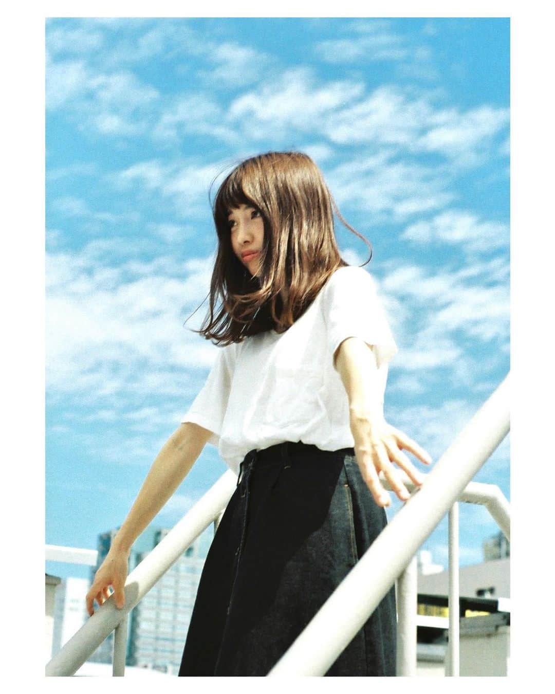 Tamakiのインスタグラム：「暑いですね〜 #film #35mm #ハーフカメラ」