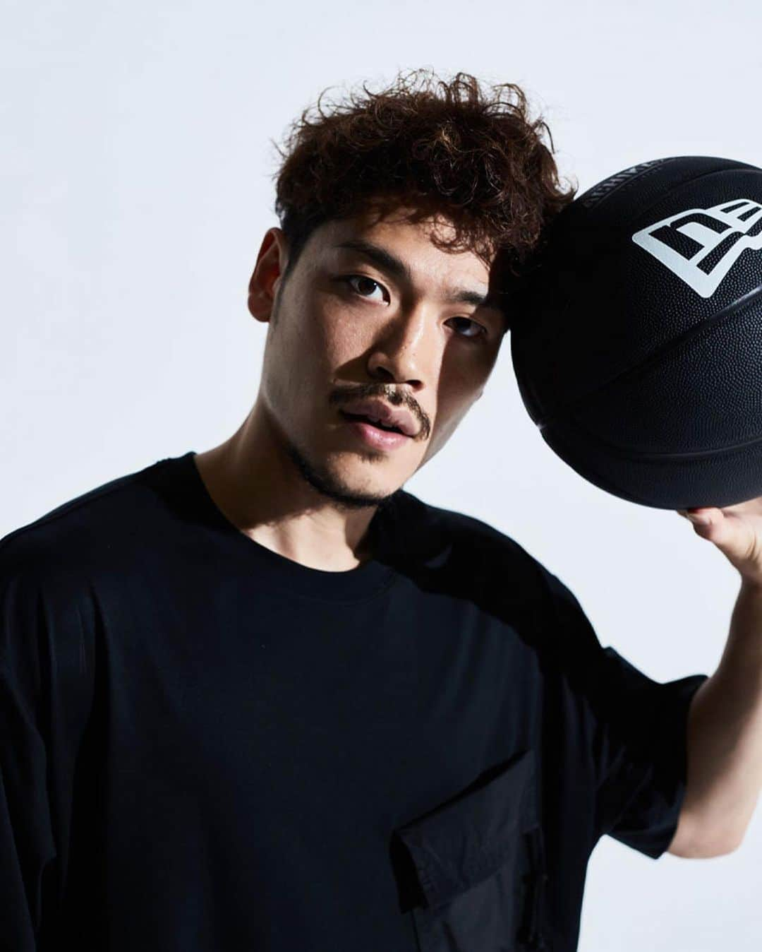 New Era Japan オフィシャル Instagram アカウントさんのインスタグラム写真 - (New Era Japan オフィシャル Instagram アカウントInstagram)「NEW ERA®︎ × TACHIKARA CUSTOM BASKETBALL 8/7(金) 発売  #NewEra #ニューエラ #NewEraJapan #NewEraBasketball #tachikara #tachikara_custom #タチカラ #バスケットボール」8月6日 17時00分 - newerajapan