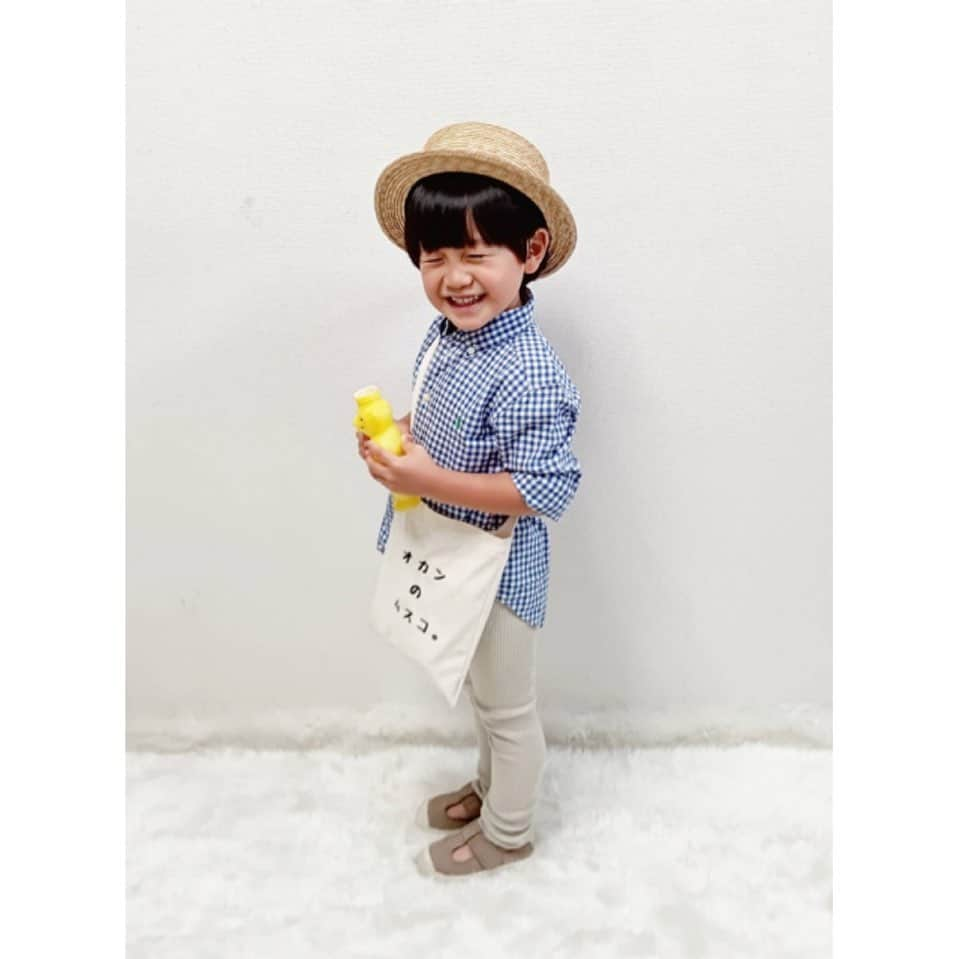 WEARさんのインスタグラム写真 - (WEARInstagram)「.﻿ Today's Pickup Hashtag (KIDS): #夏セールで買いました﻿ ﻿ NAME: なる☺(WEAR ID: haichu)﻿ ﻿ #WEAR #ootd #outfit #fashion #WEAR更新 #ZOZOTOWN #ZOZO #pickup﻿ #夏セールで買いました #ギンガムチェック #4歳 #麦わら帽子 #カンカン帽 #レギンス #サコッシュ #シャツスタイル #男の子 #夏コーデ #田中帽子店 #RALPHLAUREN #O2M2 #monmimi #Cienta」8月6日 18時11分 - wear_official