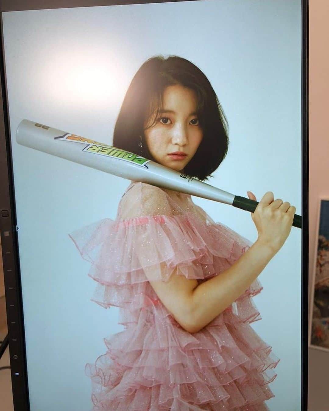 ビニさんのインスタグラム写真 - (ビニInstagram)「200806 @jungyoung35 인스타그램 사진 업데이트 (Instagram Update)⁣⁣⁣ #비니selca⁣ ⁣ 💋 # binnie」8月7日 6時03分 - ohmygirlbinnie