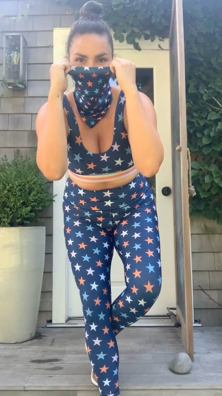 のインスタグラム：「Yes!!! Reels are here and so are @yourdaywon bandana masks!! Don’t walk out that door without doing the safety dance in our new prints dropping this Saturday at noon! 💪😷🙌」