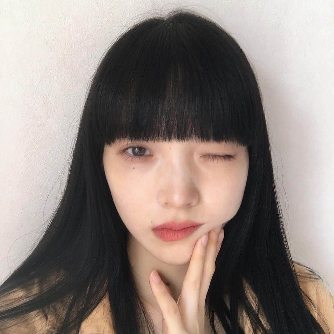 江崎ななほのインスタグラム：「前髪伸ばしてたけど切った」
