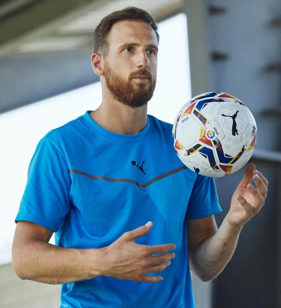 LFPさんのインスタグラム写真 - (LFPInstagram)「🥰⚽️ @oblakjan gets to know Accelerate & Adrenalina, the new #LaLiga balls for the 2020/21 season! • 🥰⚽️ ¡#Oblak ya conoce Accelerate y Adrenalina, los nuevos balones de @pumafootball para la temporada 2020/21 en #LaLigaSantander y #LaLigaSmartBank! • #Puma #ElCorazónDeLaLiga #TheHeartOfLaLiga」8月6日 21時28分 - laliga