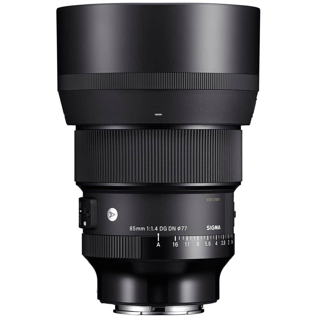 Sigma Corp Of America（シグマ）さんのインスタグラム写真 - (Sigma Corp Of America（シグマ）Instagram)「Today, SIGMA announced the upcoming release of the 85mm F1.4 DG DN Art full frame lens for Sony E-mount and L-mount (Sigma fp, Panasonic Lumix S and Leica) platforms.  Designed exclusively for full-frame mirrorless cameras, this lens is the new standard for portrait-length primes.  It features a lightning-fast, ultra-quiet stepping motor, de-clickable (and lockable) aperture ring, and dust and splash-proof construction, not to mention truly exceptional image quality.  Oh, and by the way, it weighs just 1.39 pounds and is only 3.7 inches long!  The new SIGMA 85mm F1.4 DG DN Art -- priced at $1,199 in the U.S. -- will begin shipping in late August, so head to your favorite authorized dealer and get your pre-orders in today!  #sigmaphoto #sigma #sigma85mmart #sigma85mmdgdn #sigmadgdn #sigmaart #sigmaartprime #sigmalens #sigmalenses #85mm #Emount #lmount #lmountalliance #portraitphotography」8月6日 21時30分 - sigmaphoto