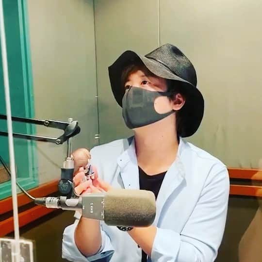 三浦祐太朗のインスタグラム：「#鈍色の夜明け #唄おうとしてみた #三浦祐太朗」