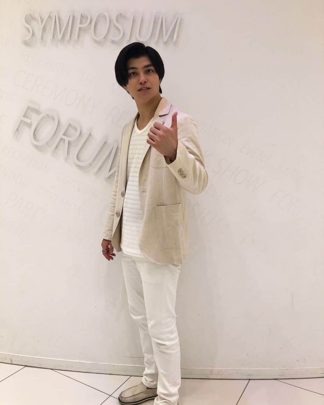 のインスタグラム：「ゼロワンオールアップしました。 支えてくださる全ての皆様に感謝です。 あと数話、盛り上がっていきますので、ぜひご覧ください！ #仮面ライダーゼロワン」