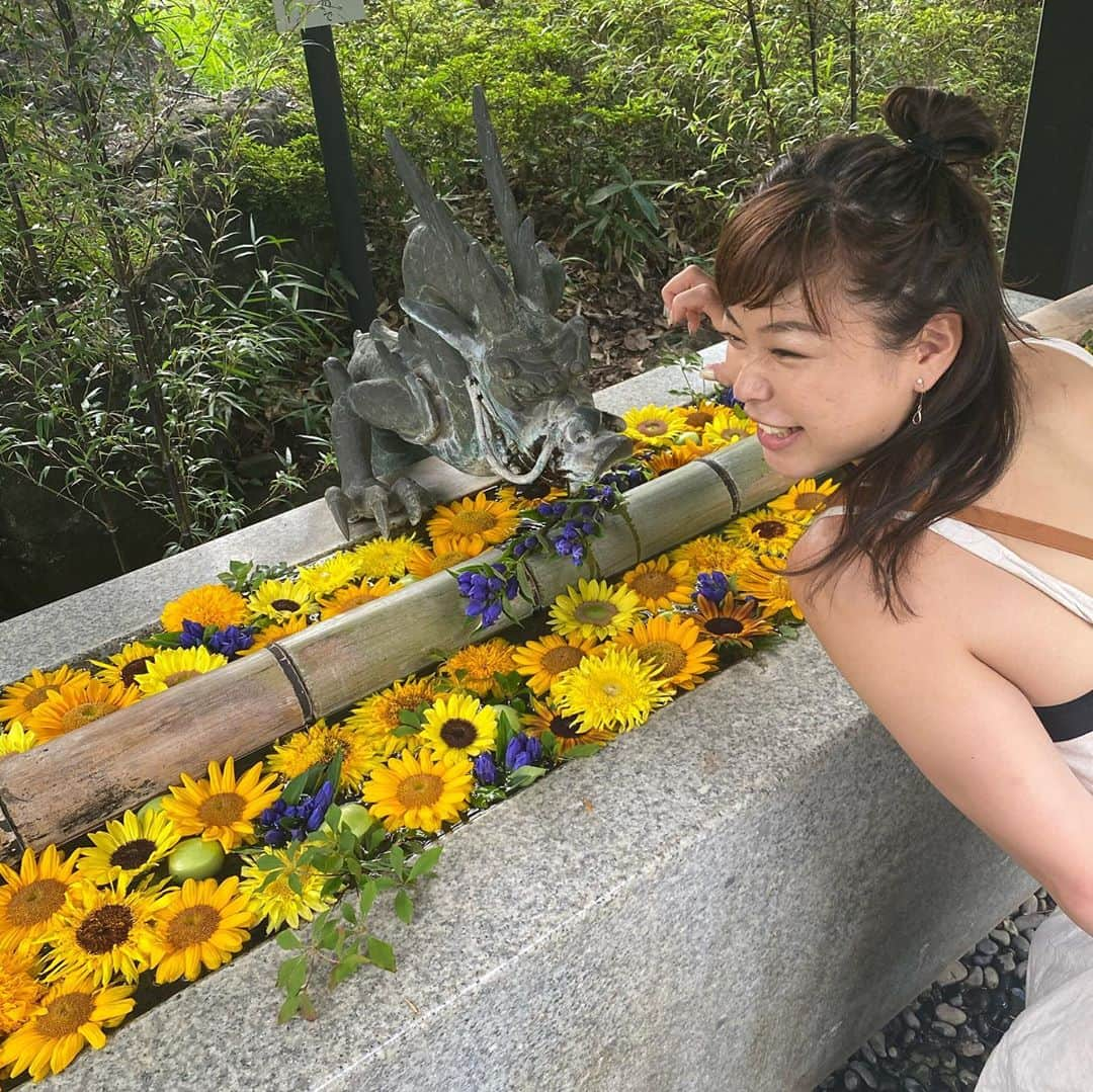 植草歩さんのインスタグラム写真 - (植草歩Instagram)「髪の毛短くなったら ハーフアップのアレンジ 可愛かった👩🏻‍🦱💓🌼  #ハーフアップ #ヘアアレンジ #はなびより #hanabiyori」8月6日 22時27分 - ayayumin0725