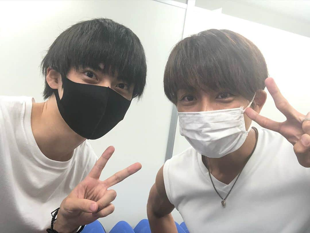 平田雄也さんのインスタグラム写真 - (平田雄也Instagram)「太陽さんと衣装合わせでバッタリ！  やっぱり爽やかで素敵なウルトラな先輩です🤤🤤  #杉浦太陽　さん　#ウルトラマン　#平田雄也」8月6日 22時26分 - yuyastagram620