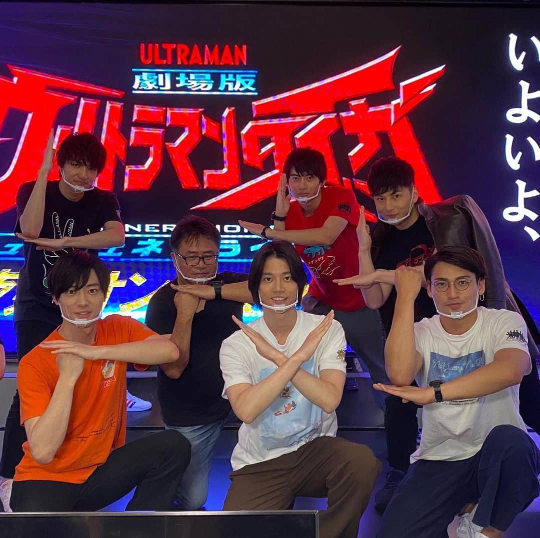 石黒英雄のインスタグラム：「YouTubeでの映画前夜祭イベント  観てくださった皆様 ありがとうございました。 煩くてすみませんでした。  反省。」