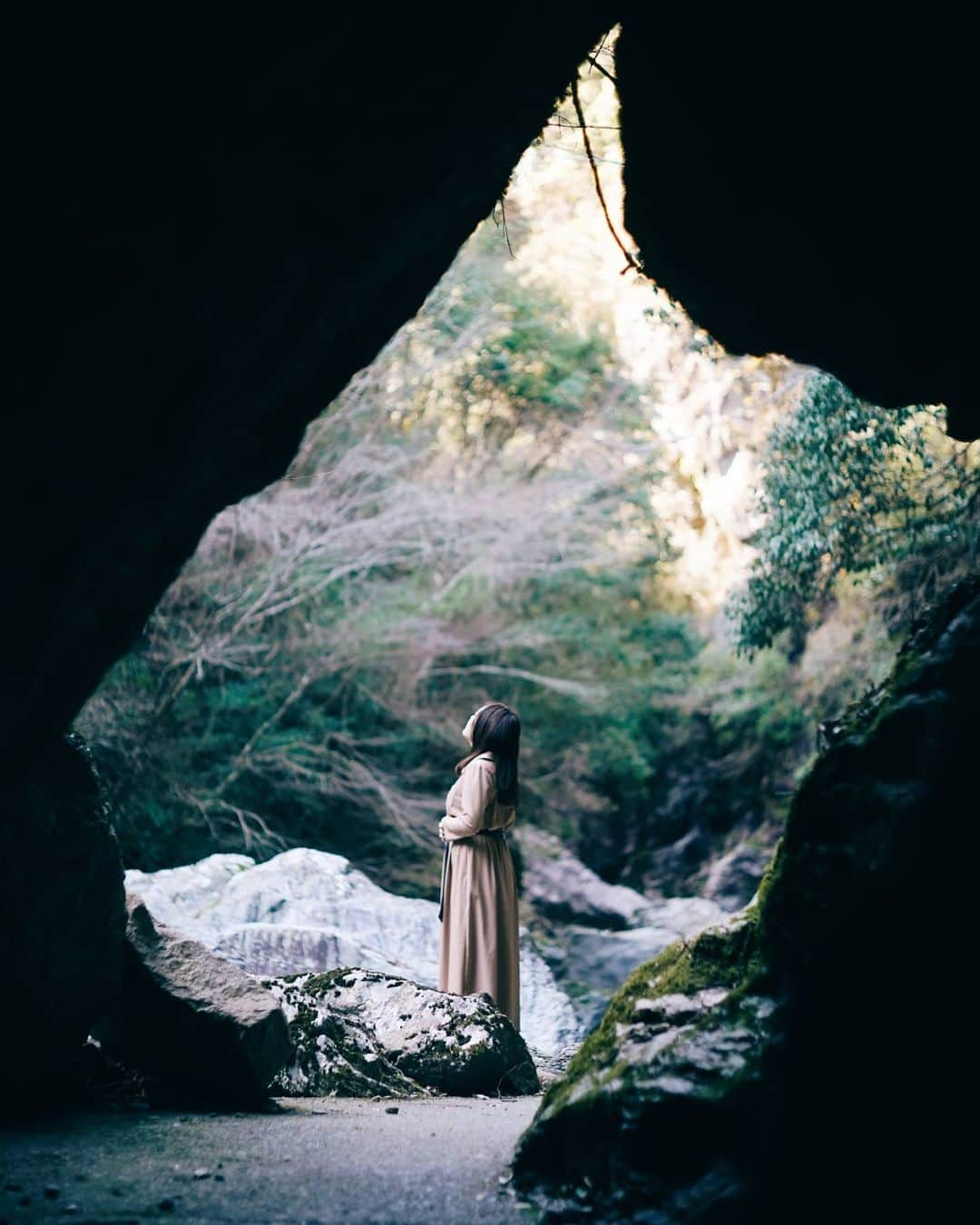 もろんのんさんのインスタグラム写真 - (もろんのんInstagram)「暑くなって来たので、涼やかな写真を🌿  📍高知県 中津渓谷 / Nakadu-Canyon, Kouchi prefecture 📷SONY α7III / minolta rokkor f1.7 55mm ✈ @fda_fujidreamairlines」8月6日 22時51分 - moron_non