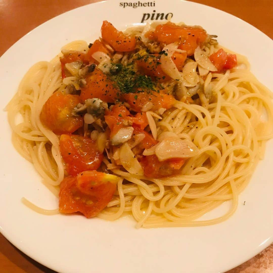 Q太郎さんのインスタグラム写真 - (Q太郎Instagram)「#さいたま市#浦和区#elan#エラン#仕事前に#食事#パスタ#アサリとフレッシュトマトのガーリックパスタ」8月6日 23時20分 - qtaro.jun