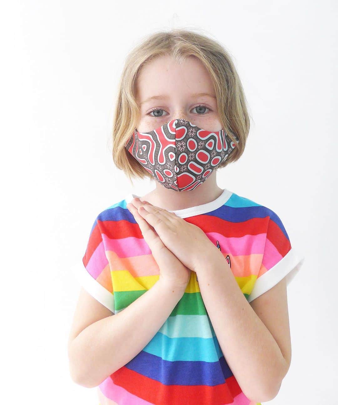スリーアズフォーのインスタグラム：「Kids Masks are NOW available on our shop in a Limited edition! Featuring Hanna in Red Frog mask #facemask #kidsmask #kids」