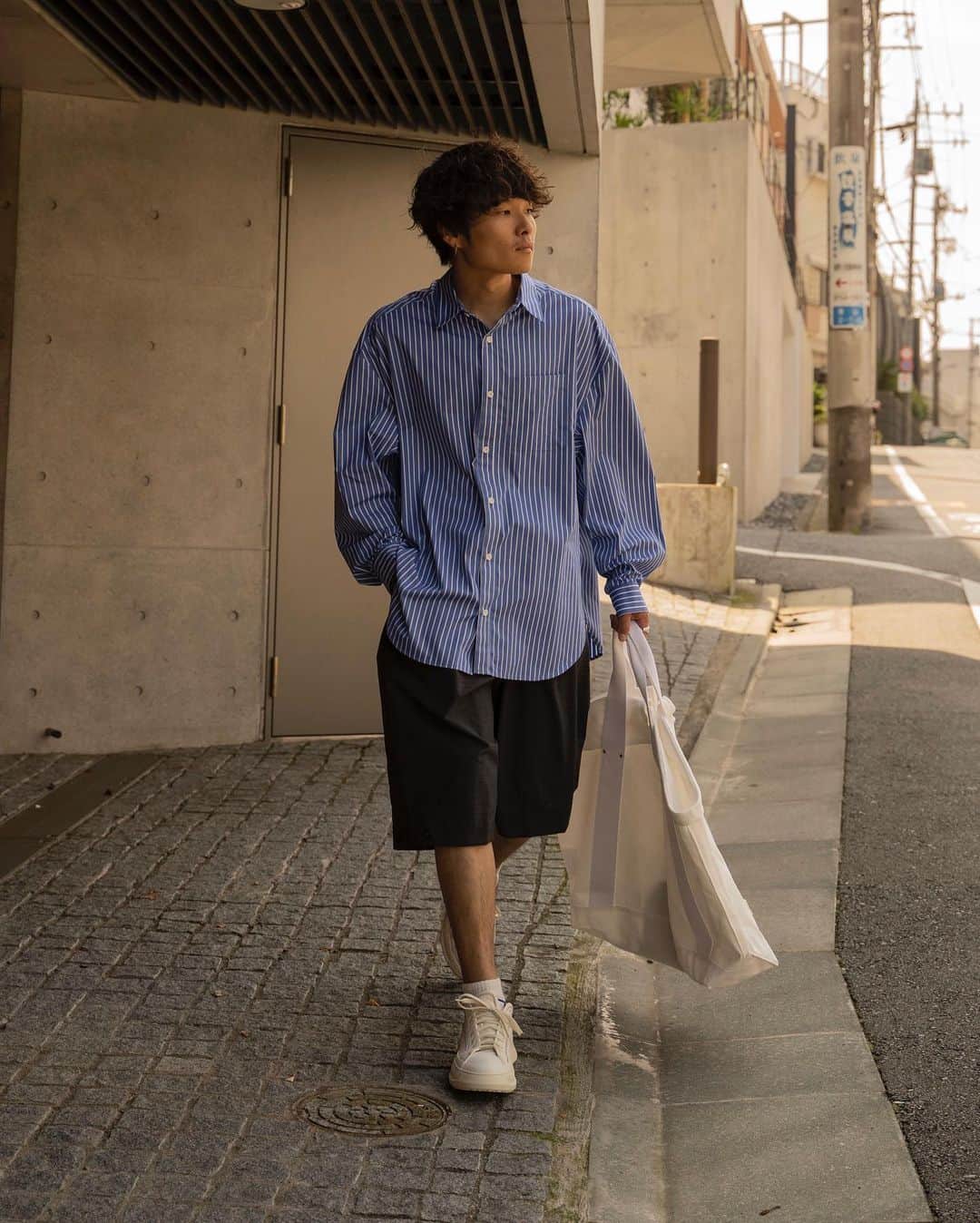 Ryoさんのインスタグラム写真 - (RyoInstagram)「ㅤㅤㅤㅤㅤㅤㅤㅤㅤㅤㅤㅤㅤ  8/8よりNEWoMANの @edifice.la.boucleにて @rams___official のpopupstoreが開催されます！ お時間ある方は是非、覗いてみてください☺️ ㅤㅤㅤㅤㅤㅤㅤㅤㅤㅤㅤㅤㅤ shirt:#ryotakashima pants:#rams shoes:#oamc bag:#well」8月6日 23時38分 - ryo__takashima