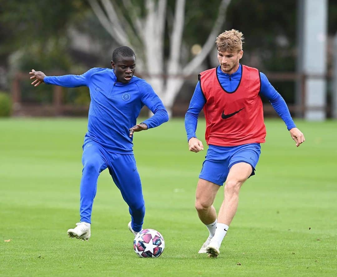 チェルシーFCさんのインスタグラム写真 - (チェルシーFCInstagram)「@nglkante 🆚 @timowerner! #CFC #Chelsea」8月7日 0時13分 - chelseafc