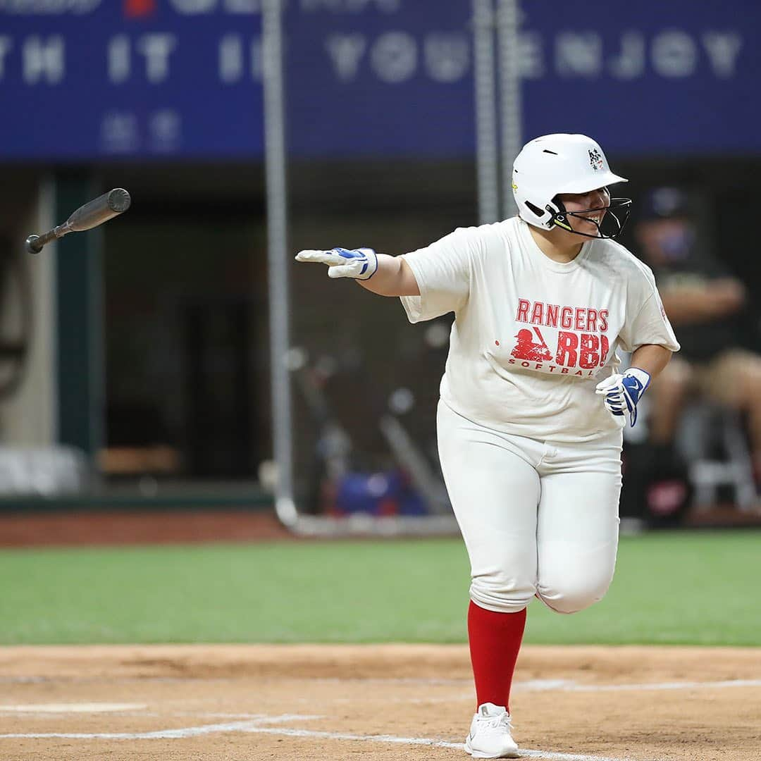 テキサス・レンジャーズさんのインスタグラム写真 - (テキサス・レンジャーズInstagram)「After the pandemic canceled the opportunity to compete in Regionals, we invited these @rangersya RBI All-Stars to show off on the big stage at @globelifefield this week!」8月7日 0時27分 - rangers