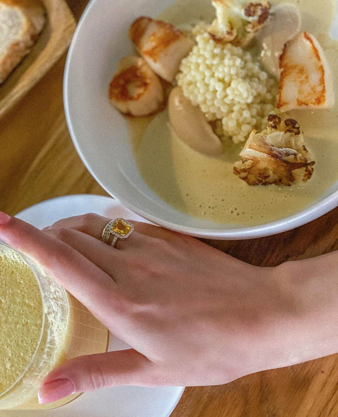 のインスタグラム：「What are your favorite restaurants in Europe? 🇪🇺 What is the cuisine and your favorite dishes? 😋❤️」