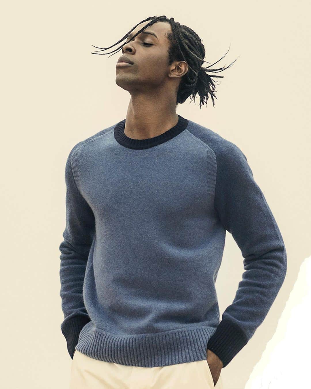 オールバーブラウンのインスタグラム：「Venture into the new season with Equinox Explorer, our new collection. It's filled with seasonal fabrics, including merino, cashmere & corduroy, alongside atmospheric prints & all your OB favourites in new autumnal colourways. Explore and shop today via our stories ⤴️ #DoseOfSun #OrlebarBrown #OBsAroundTheWorld」