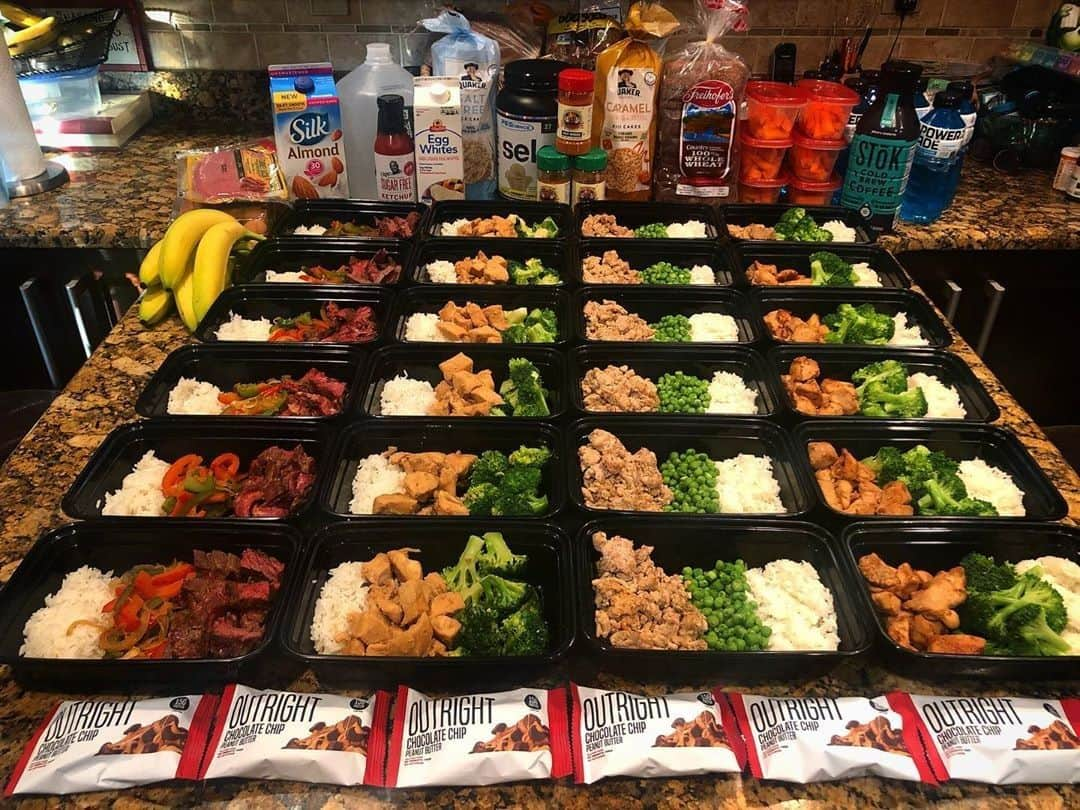 Flavorgod Seasoningsさんのインスタグラム写真 - (Flavorgod SeasoningsInstagram)「The PERFECT Flavor God Seasoned Meal Prep!!⁠ -⁠ Build Your Own Bundle Now!!⁠ Click the link in my bio @flavorgod⁠ ✅www.flavorgod.com⁠ -⁠ Flavor God Seasonings are:⁠ 💥ZERO CALORIES PER SERVING⁠ 🌿Made Fresh⁠ 🌱GLUTEN FREE⁠ 🔥KETO FRIENDLY⁠ 🥑PALEO FRIENDLY⁠ ☀️KOSHER⁠ 🌊Low salt⁠ ⚡️NO MSG⁠ 🚫NO SOY⁠ 🥛DAIRY FREE *except Ranch ⁠ ⏰Shelf life is 24 months⁠ -⁠ Photo & meal prep by: @joanne_dayba⁠ -⁠ #food #foodie #flavorgod #seasonings #glutenfree #mealprep  #keto #seasonings #paleo  #seasonings  #kosher #seasonings  #breakfast #lunch #dinner #yummy #delicious #foodporn」8月7日 1時01分 - flavorgod