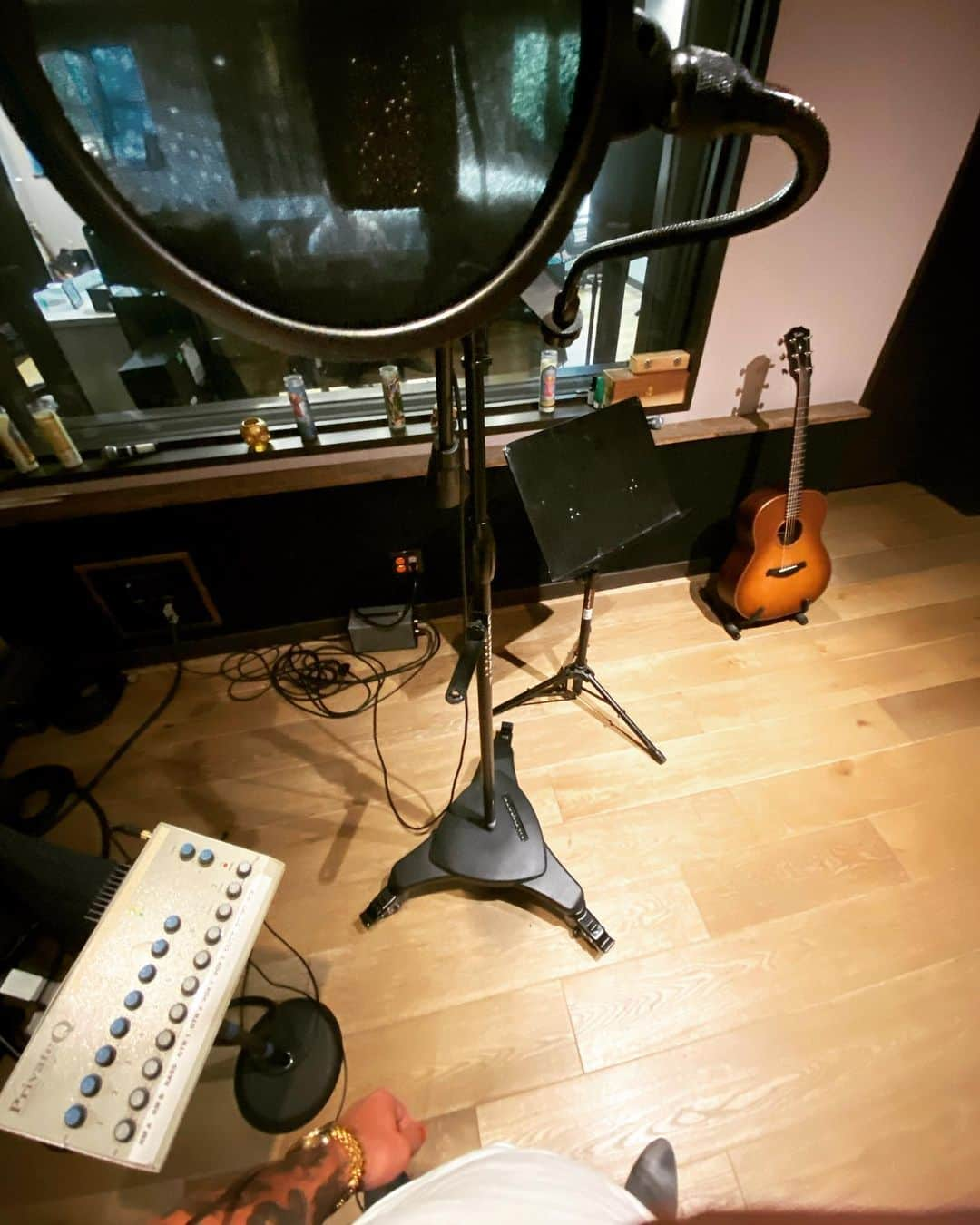 タイラー・ポジーさんのインスタグラム写真 - (タイラー・ポジーInstagram)「The joker had a studio day 🍆」8月7日 2時03分 - tylerposey58