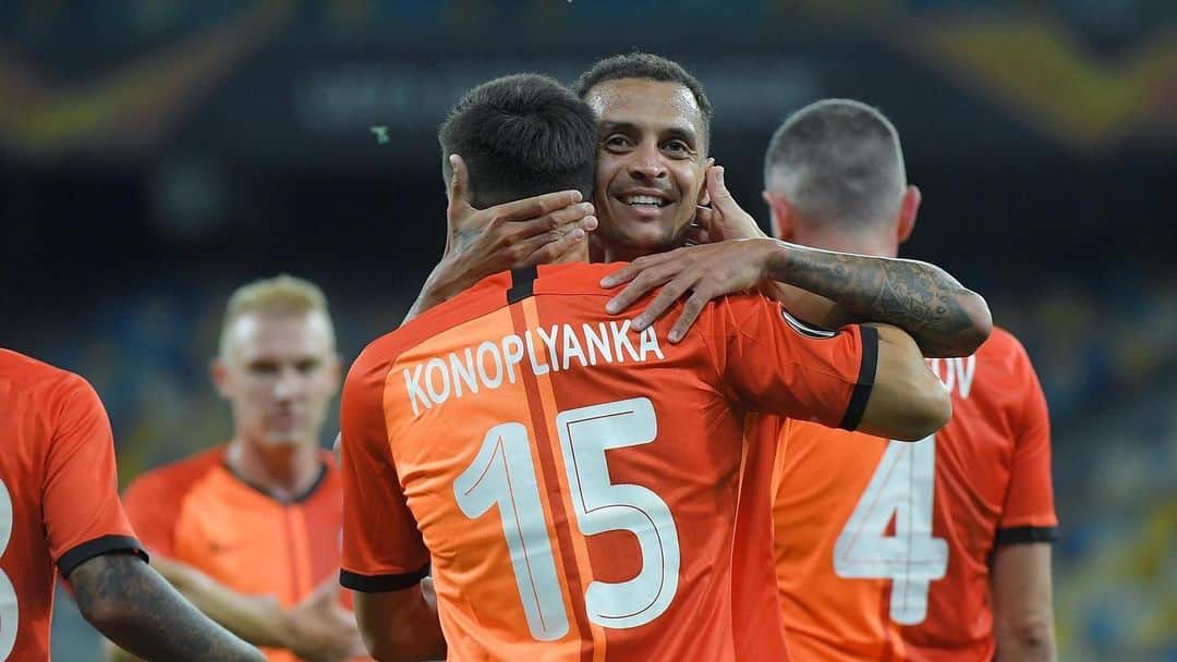 イェウヘン コノプリャーンカさんのインスタグラム イェウヘン コノプリャーンカ Konoplyanka Official