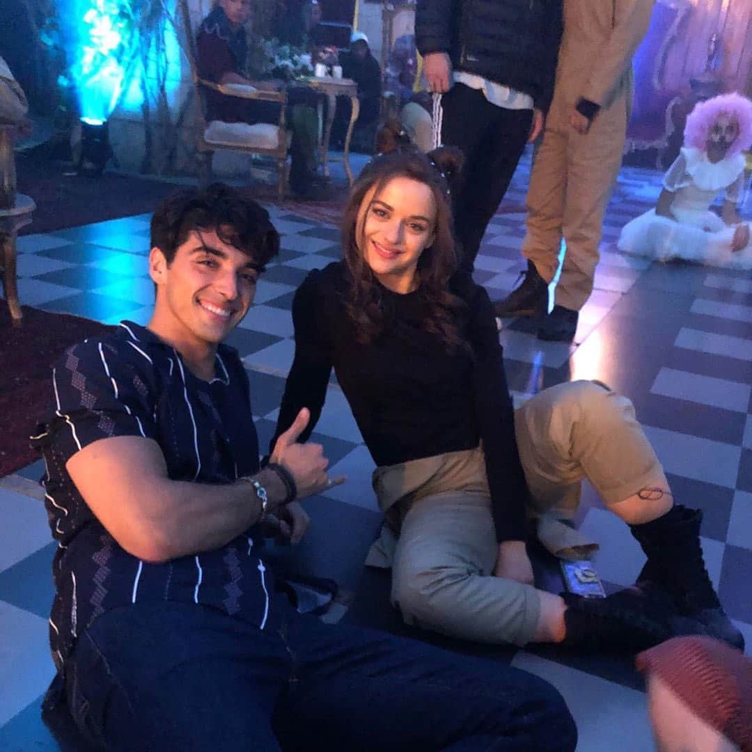 Teen Vogueさんのインスタグラム写真 - (Teen VogueInstagram)「"We became even closer after filming." 👀 @taylorzakharperez weighs in on those Joey King dating rumors at the link in bio.」8月7日 2時57分 - teenvogue