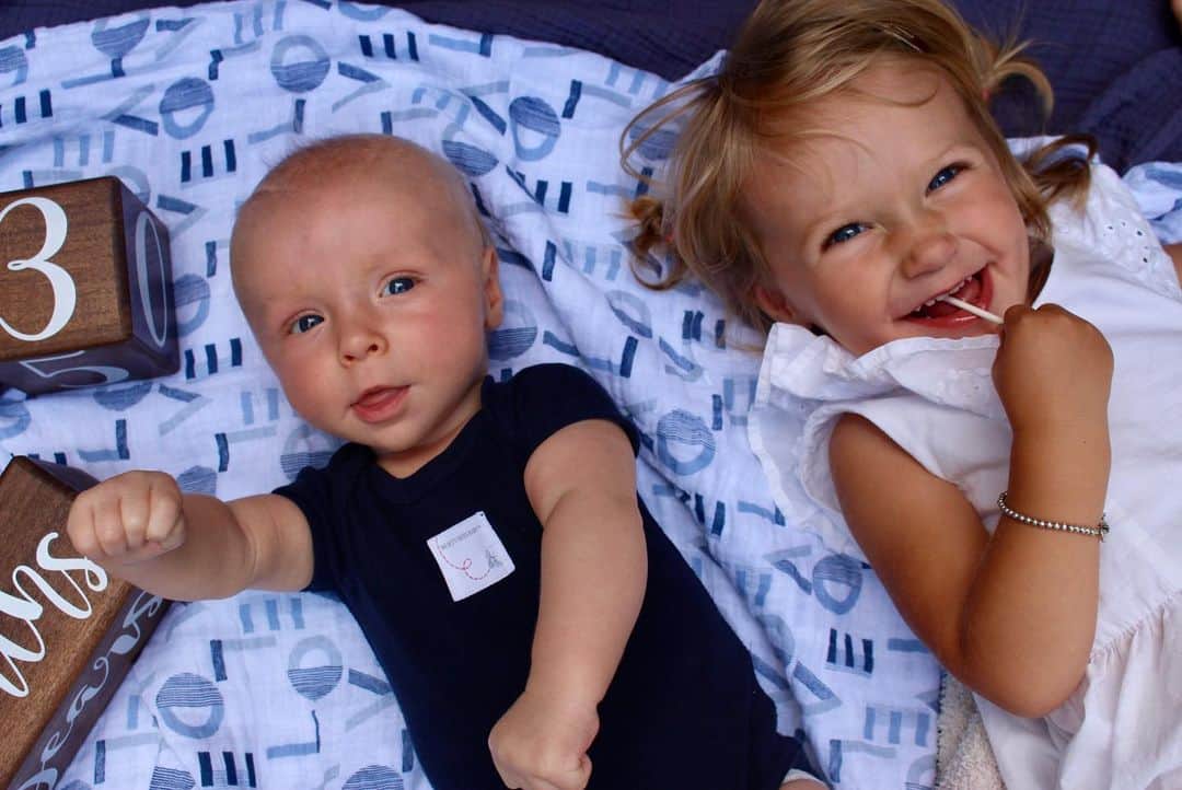 ブルック・パンケーキさんのインスタグラム写真 - (ブルック・パンケーキInstagram)「siblings 💕」8月7日 4時16分 - brookepancake