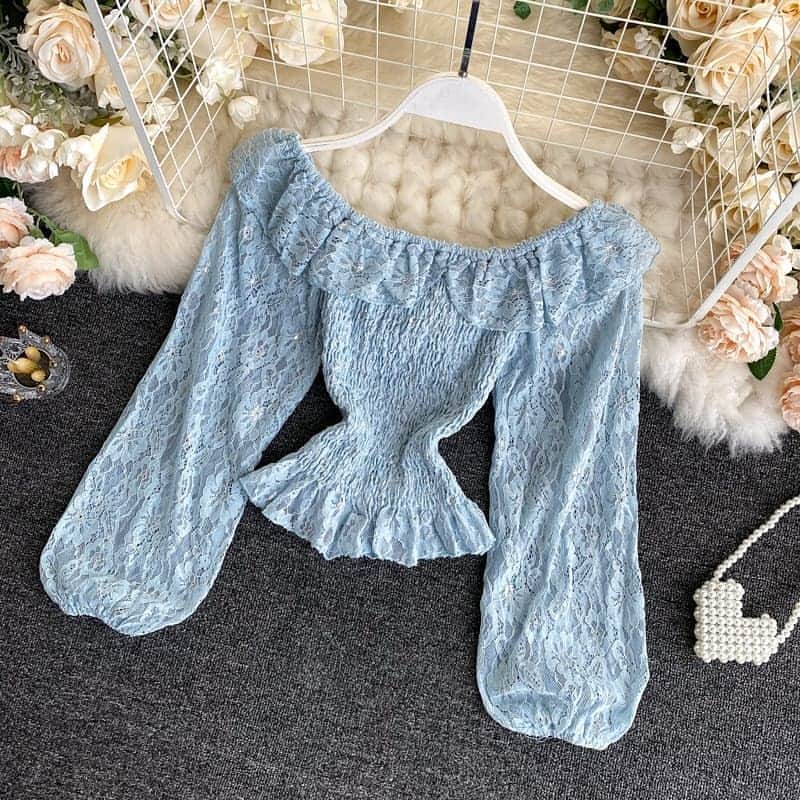 SweetHeart ショップさんのインスタグラム写真 - (SweetHeart ショップInstagram)「レースシャツ ショートブラウス SHC500601  (￥2,880)  新作アイテムか 入荷   #ブラウスコーデ #ブラウス #カラーパンツ #パフスリーブ #クリアベルト #ベルト」8月7日 15時14分 - sweetheartstore0711