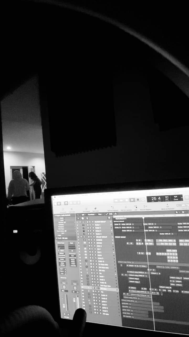 のインスタグラム：「Side chain #sidechain」