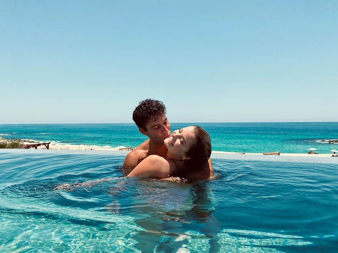 Brooke Marie Hylandさんのインスタグラム写真 - (Brooke Marie HylandInstagram)「Hi from Cabo 🌴 @hiltonloscabos」8月7日 8時01分 - brookehyland