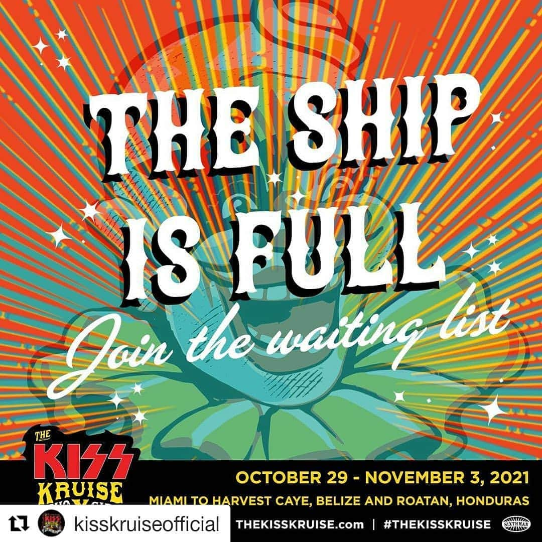 KISSさんのインスタグラム写真 - (KISSInstagram)「#KISSNAVY!  #Repost @kisskruiseofficial  ・・・ Have you heard? This ship is FULL! Join the waiting list today for your chance to join us on KKX 🤘Click the link in our bio to learn more! #theKISSkruise」8月7日 9時39分 - kissonline